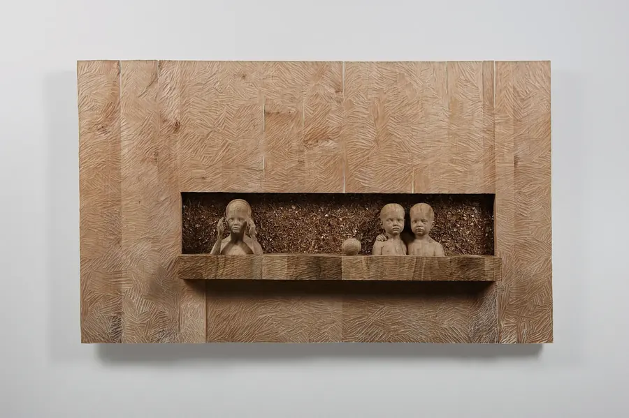 Mali — Walnut · 130 × 80 cm