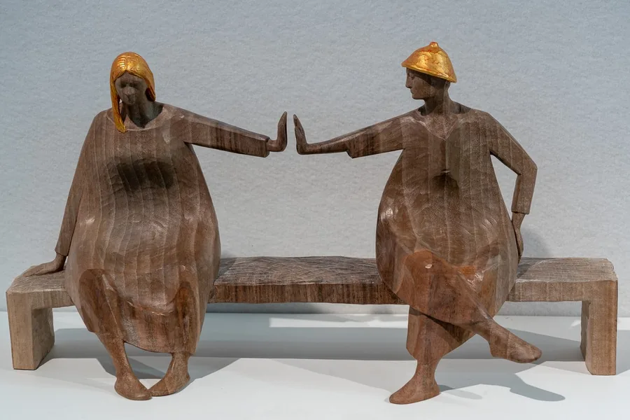 Dialog Young — Noce · 38 × 25 cm