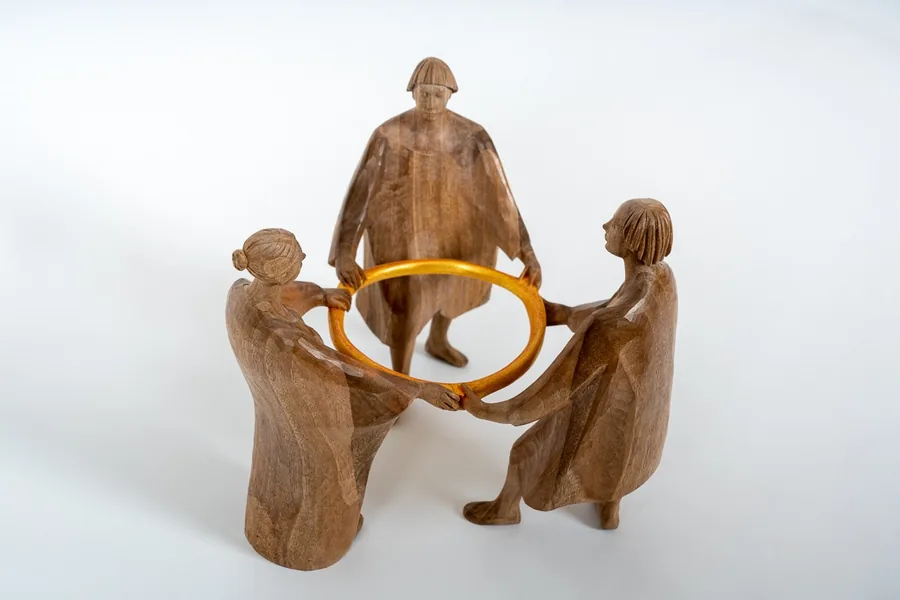 Circle — Noce · 27 cm