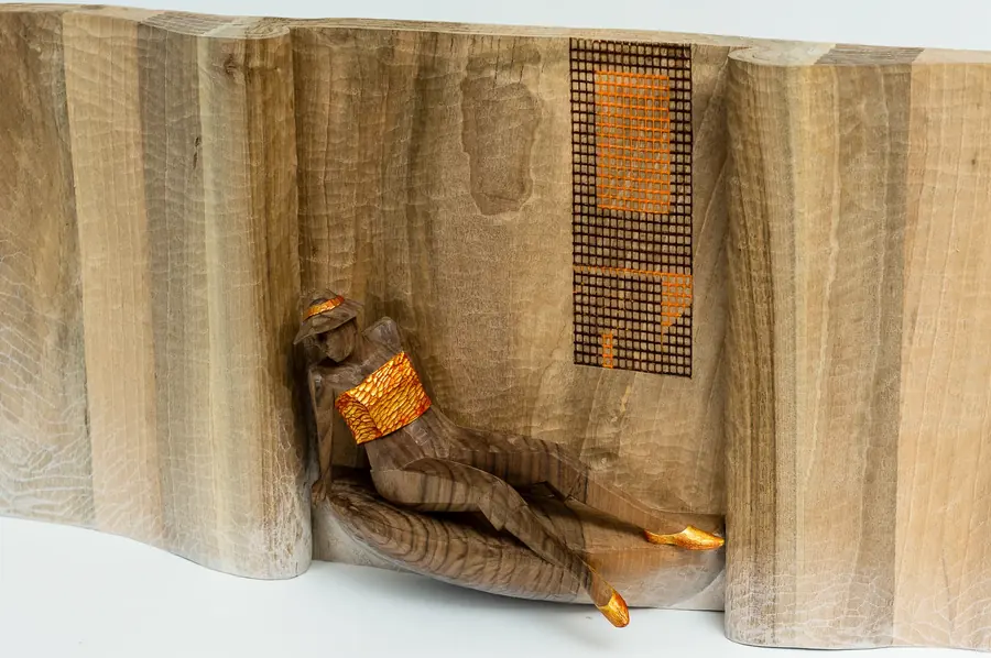 Relax — Nussholz · 90 × 30 cm