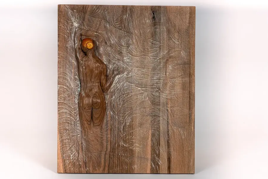 Filo d’oro — Nussholz, Blattgold · 40 × 49 cm